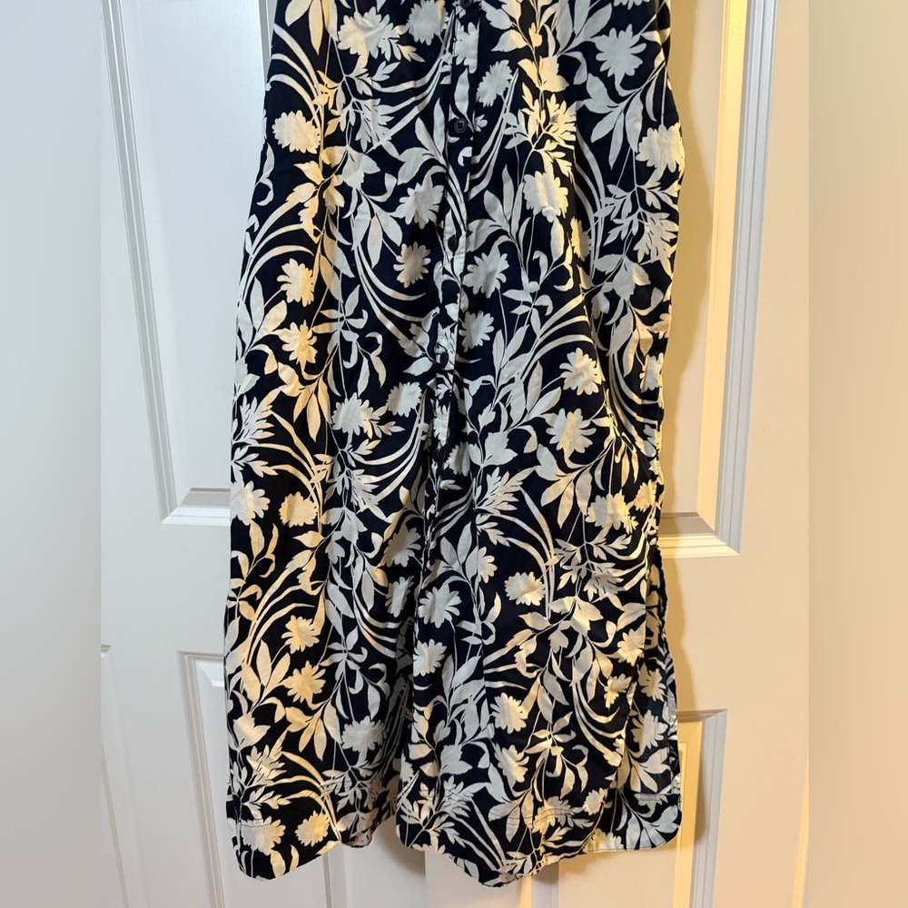 Old Navy Navy Blue & White floral A-line cutout midi dress - Picture 2 of 8
